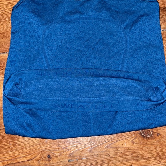 Lululemon Swiftly Tech Racerback - Picture 9 of 12